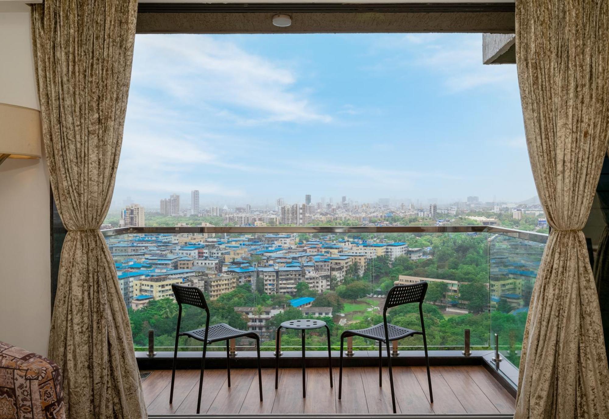 Freesia Residency By Express Inn - Navi Mumbai Extérieur photo